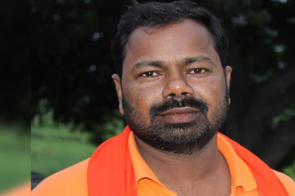 एमालेका जिल्ला सचिवालय सदस्य चौधरीले छाडे पार्टी