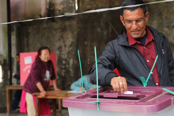 सदरमुकामकै नमूना मतदानमा प्रत्यक्षतर्फ ४० प्रतिशत मत बदर