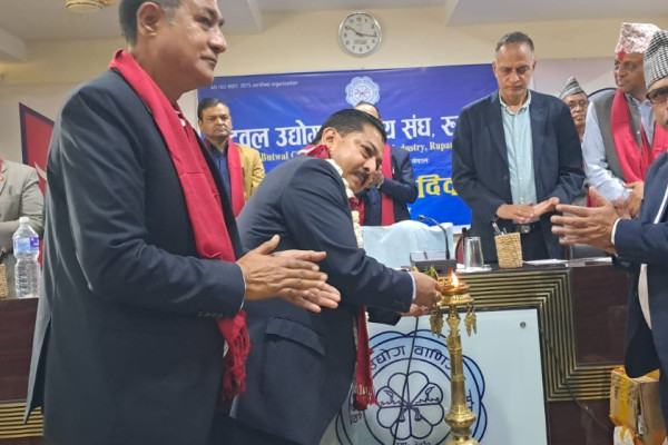 ‘सस्तो लोकप्रियताका लागि झुटा प्रतिबद्धता गरेर जनतालाई झुक्याउने काम नगर्नुस्’