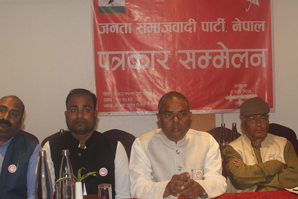 संविधान संशोधन आवश्यक छः उपेन्द्र यादव