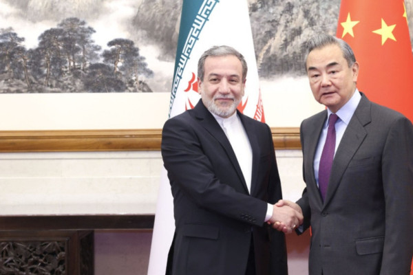 इरानले चीनलाई भन्यो: खाडी मुलुकप्रति कुनै दुर्भावना छैन, बेइजिङले के भन्यो?