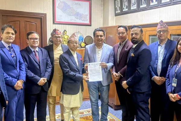 मध्यपूर्वमा रहेका नेपाली नागरिकको सुरक्षा तथा आपतकालीन समन्वयका लागि सरकारको ध्यानाकर्षण