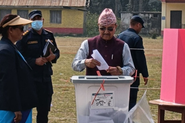 पूर्णबहादुर खड्काले हाले भोट