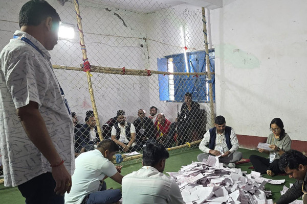 रौतहट क्षेत्र नम्बर १ को थालियाे मतगणना