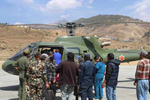 दुर्गम गाउँका सुत्केरीको स्वास्थ्य भाग्यमा निर्भर