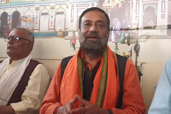 संविधानलाई सही बाटोमा ल्याउन सबै राजनीतिक शक्ति एक हुनुपर्छः नेता निधि